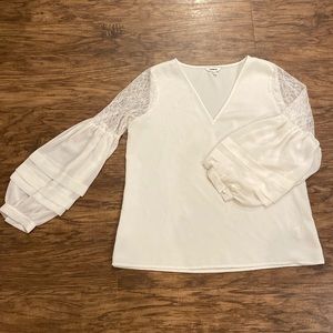 Express V Neck Top with Balloon Sleeves